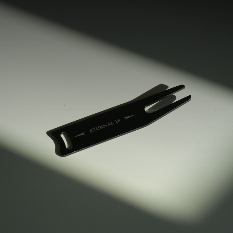 Metal Divot Repair Tool