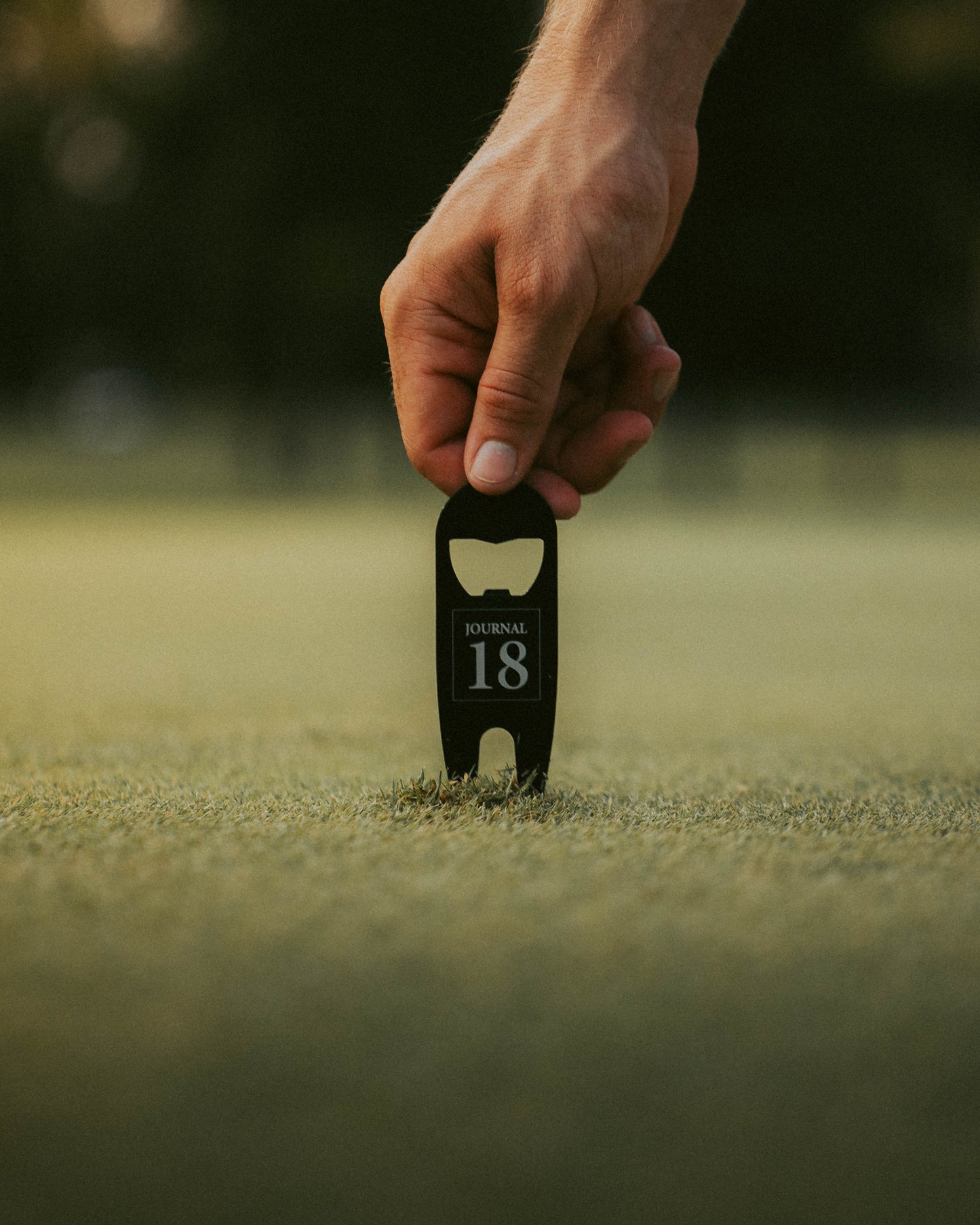 Journal 18 Divot Repair Tool